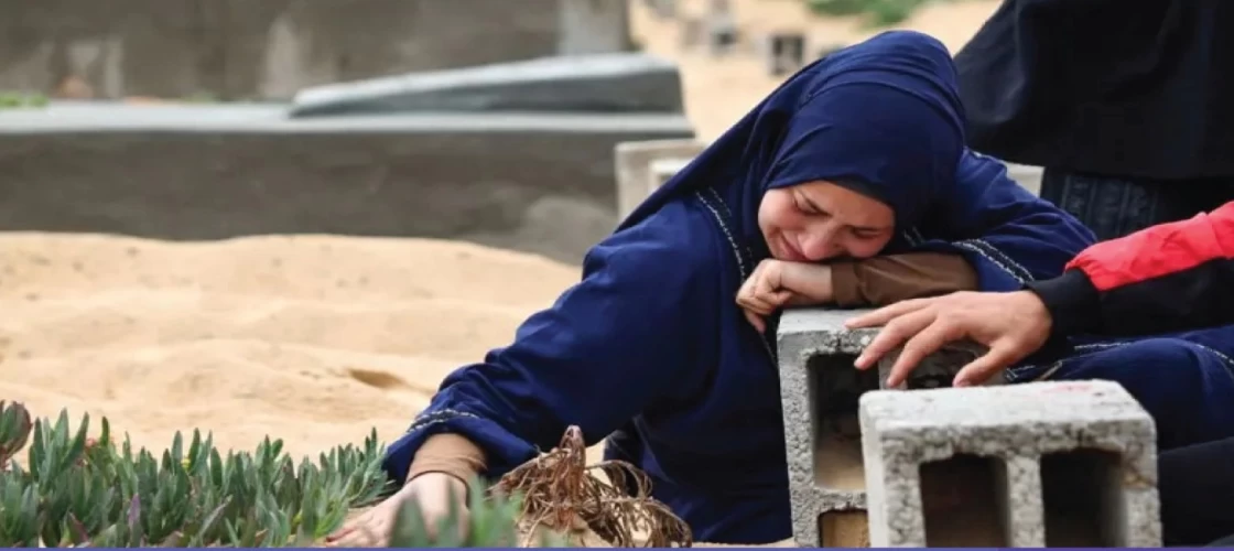 العائدون إلى غزة يبحثون عن أولادهم