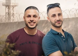عائلة الأسيرين بكر وجهاد خريوش