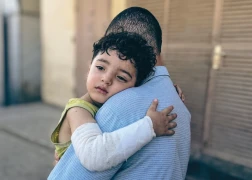 الناجي الوحيد من العائلة