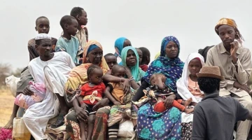 النساء في الفاشر