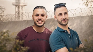 عائلة الأسيرين بكر وجهاد خريوش