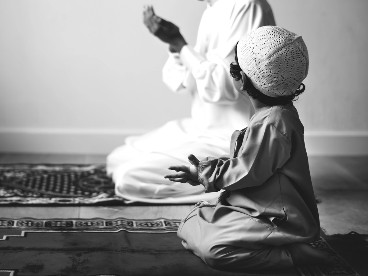 تحبيب الأطفال في الصلاة